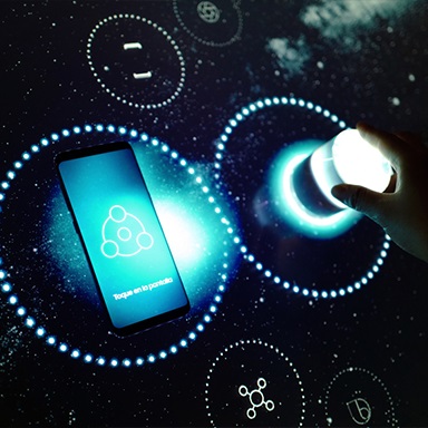 實(shí)體互動桌